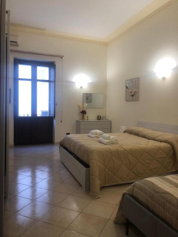 Guest House Via Poerio Катандзаро Екстериор снимка